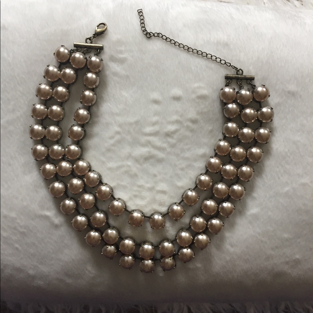 Pearl necklace ( faux)